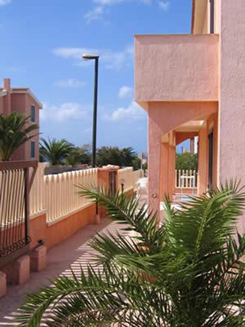 Апарт отель Residenza Sul Mare Валледория Экстерьер фото